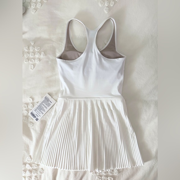 NWT Scoop-Neck Pleated Linerless Tennis Dress - White - 2 - Picture 8 of 13